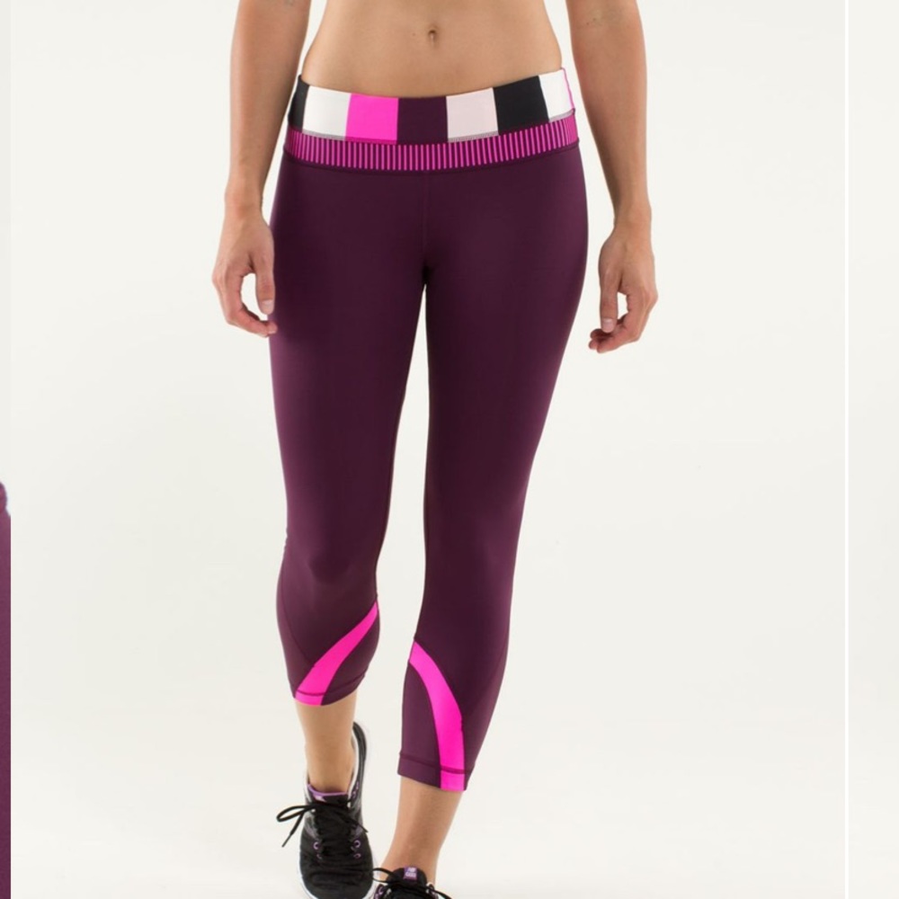 Lululemon run inspire cropII plum stripe raspberry